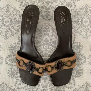 Arturo Chiang Brown Cowhide Sandals, Size 10